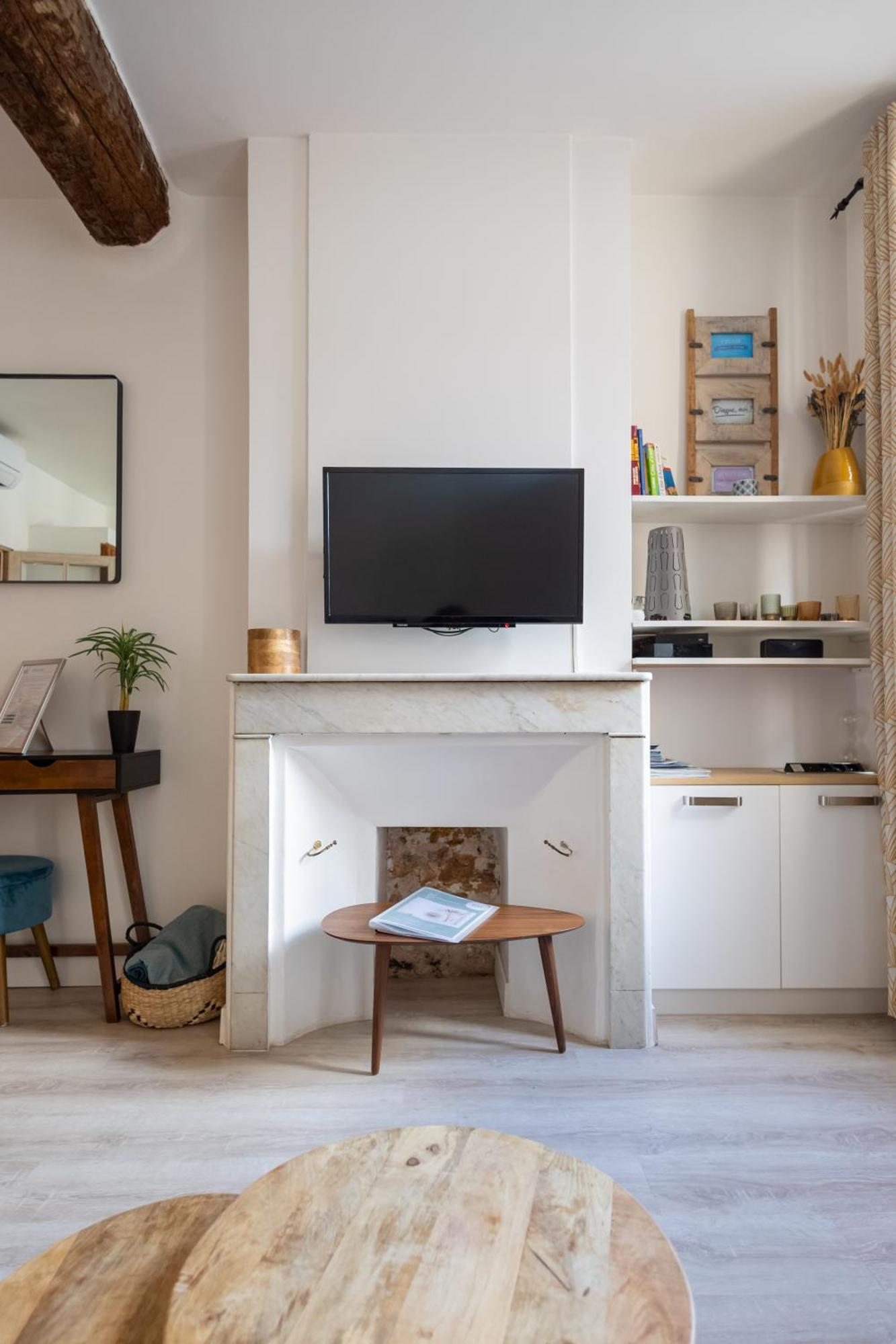 Ferienwohnung Escapade Au Coeur De Sanary Exterior foto